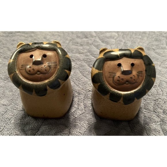 DISNEY - PUMBAA & SIMBA from LION KING - SALT AND PEPPER SHAKER SET - NEW IN BOX | #1925984469